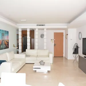 דירה Sweethome26 Luxury / Free Parking