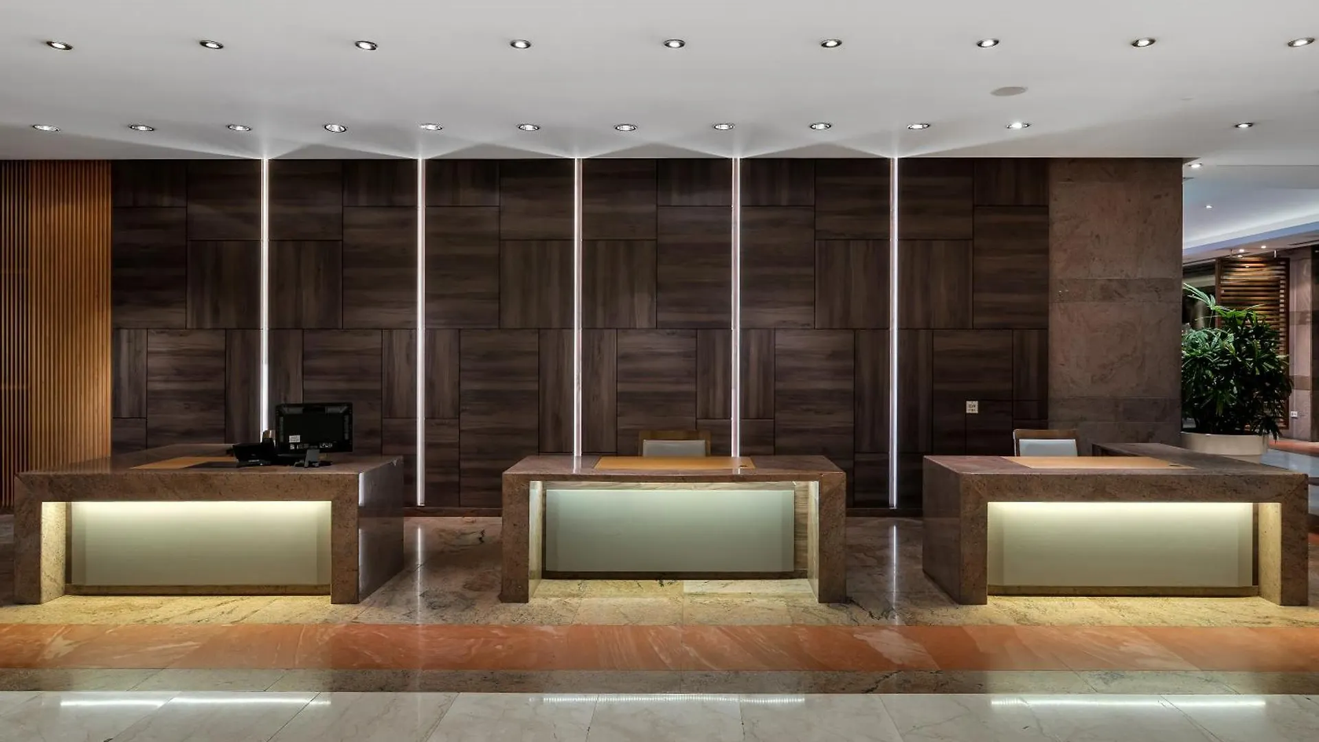 Hotel Royal Garden By Isrotel Collection Eilat